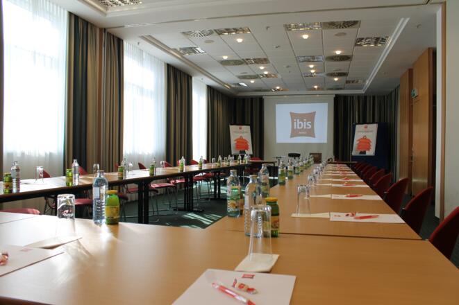 ibis Linz City Seminarraum