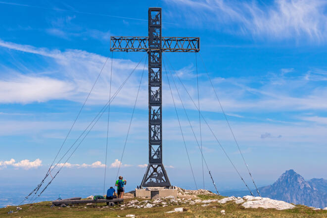 Das Gipfelkreuz am Brunnkogel