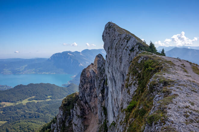 Der imposante Gipfelaufbau der Spinnerin (1725 m)
