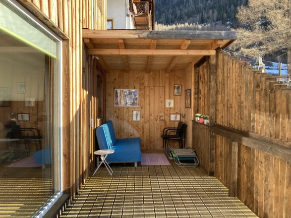 Balkon mit Sitzecke 1
