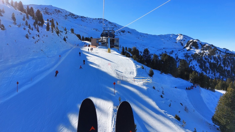 Die Bergstation Tulfein. Links der Station geht es los.