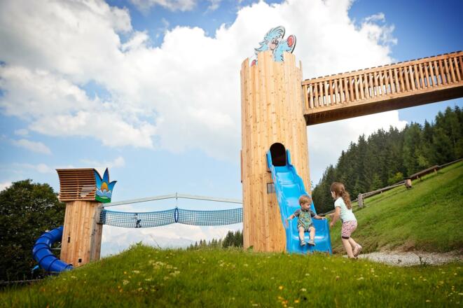 Spielplatz Rutsche