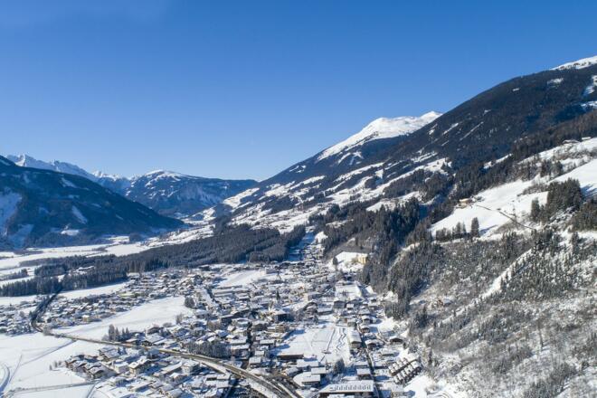 NK Sonnenfeld algemeen winter drone (1)