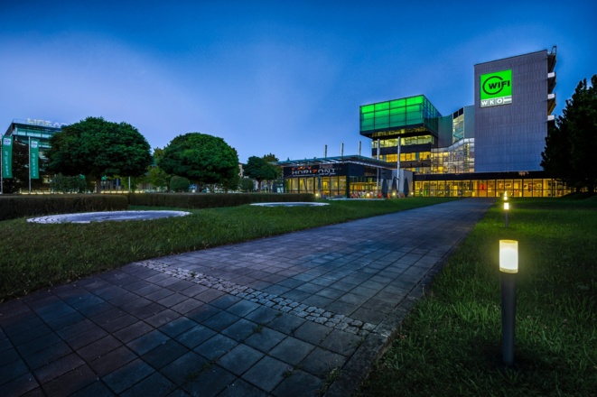 WIFI-Aussen-Nacht-cPhotonality-070-1