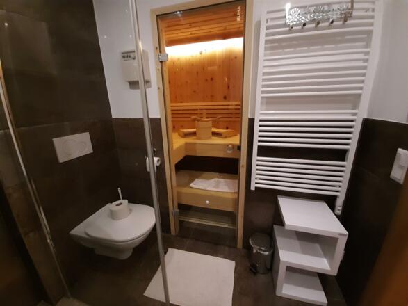 Bad1 Toilette und Sauna