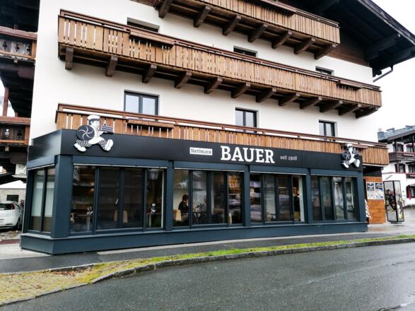Bauer