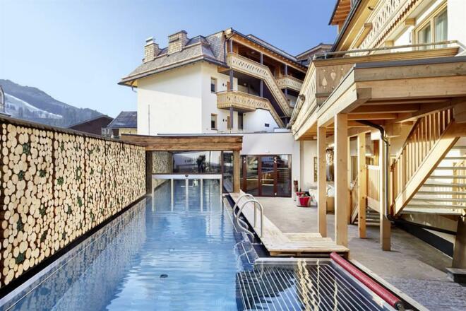 Hotel Eder Pool