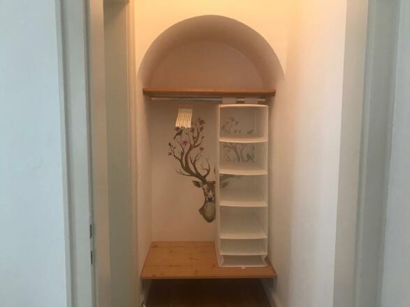 Wandschrank &quot;Sonnengelb&quot;