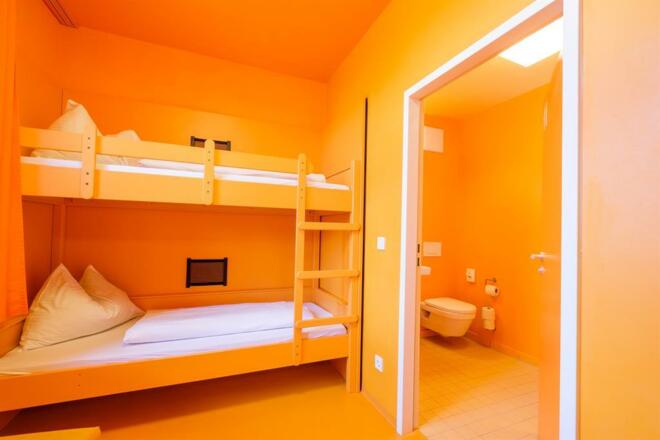 DJH_Oberammergau_5Bett_DU_WC18[1]