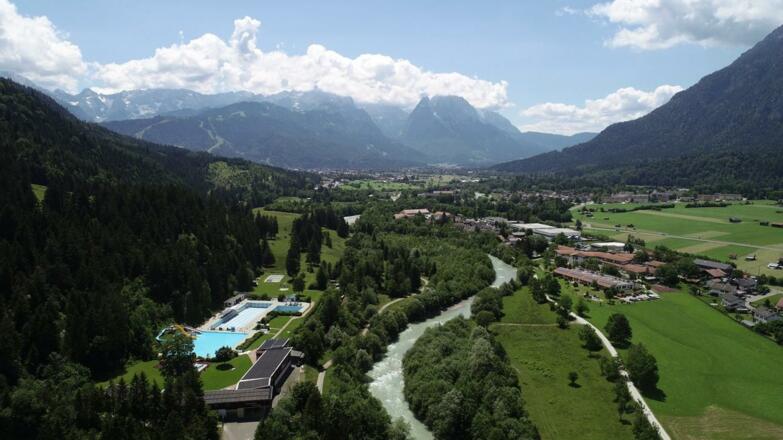 Warmfreibad von oben