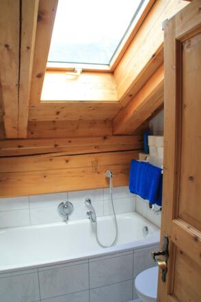 Bad mit Dachfenster