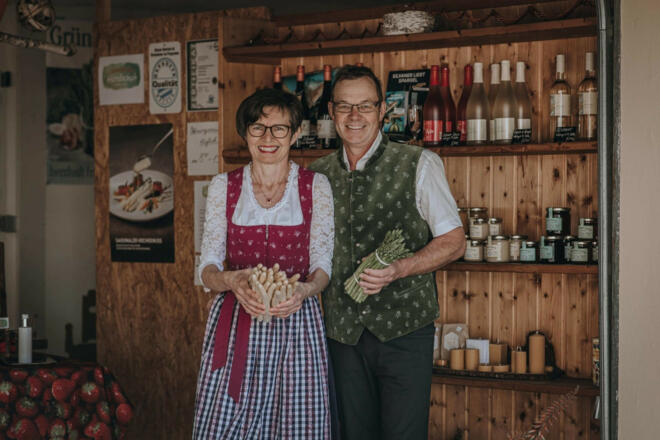 Albert und Sieglinde Handschuh vom Spargelhof Handschuh in Abensberg