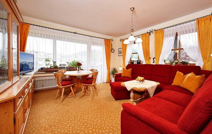 fw15-009b-marcgilsdorf