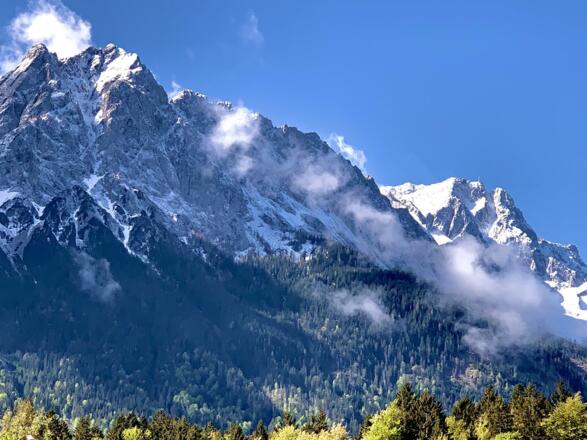 D9C71B92-D379-4F36-BC4B-A940EB0B3475