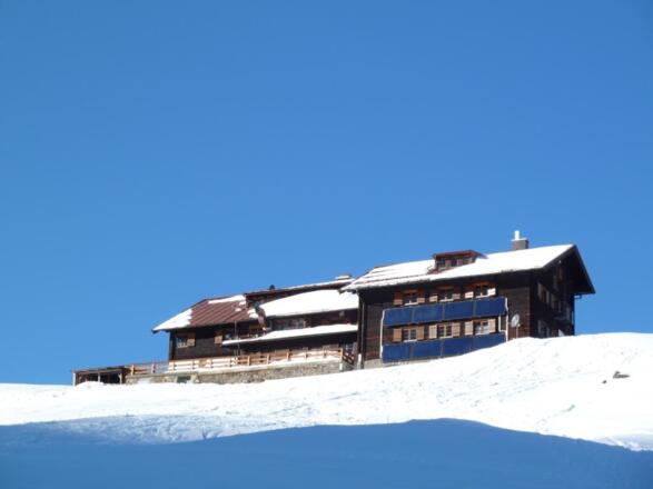 Schwarzwasserhütte im Winter