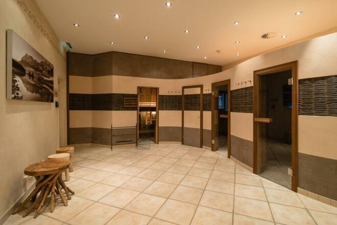 141215_Web_960px_72dpi_0002_2149