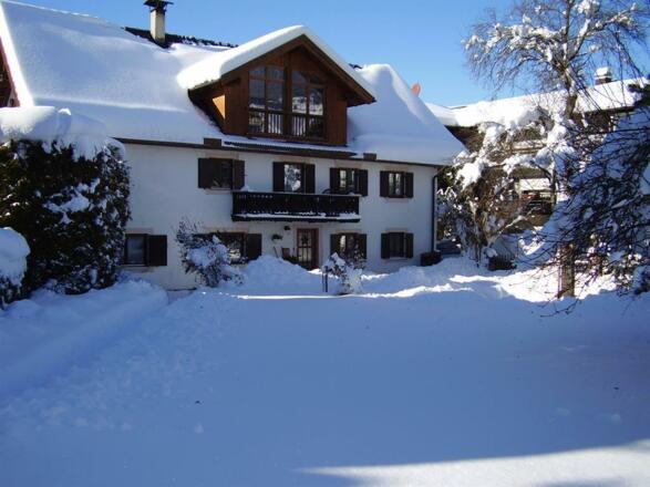 Winter in der Josef-Mayr-Gasse 3
