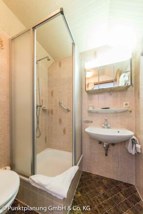 Dusche -EC EZ Dachgeschoss