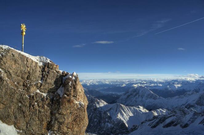 Gipfel der Zugspitze im Winter