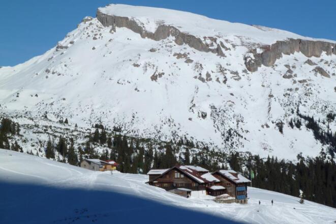Schwarzwasserhütte im Winter