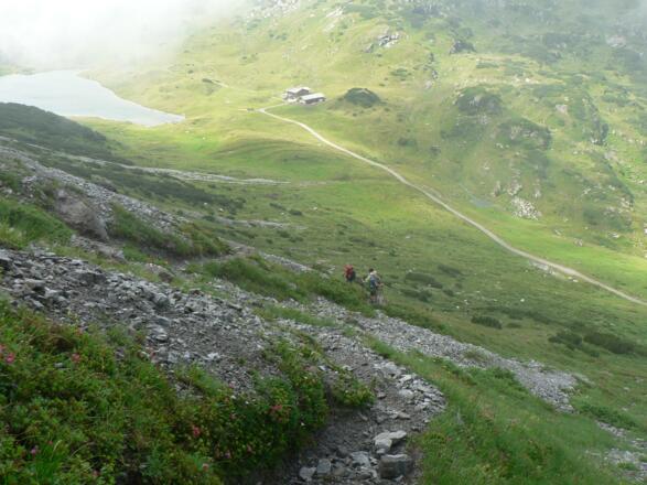 ... dann sanfter werdend zur Oberhütte