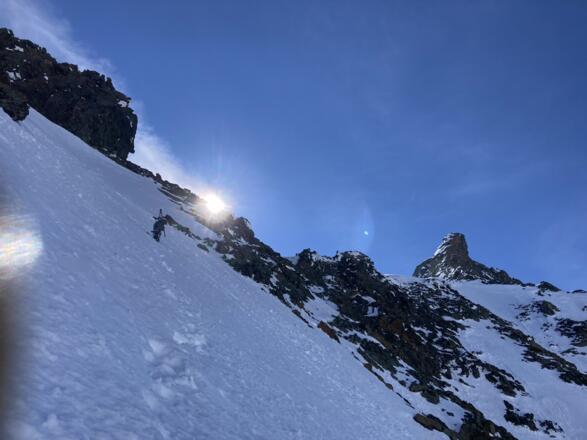Sonnenaufgang unter dem Glocknerhorn...