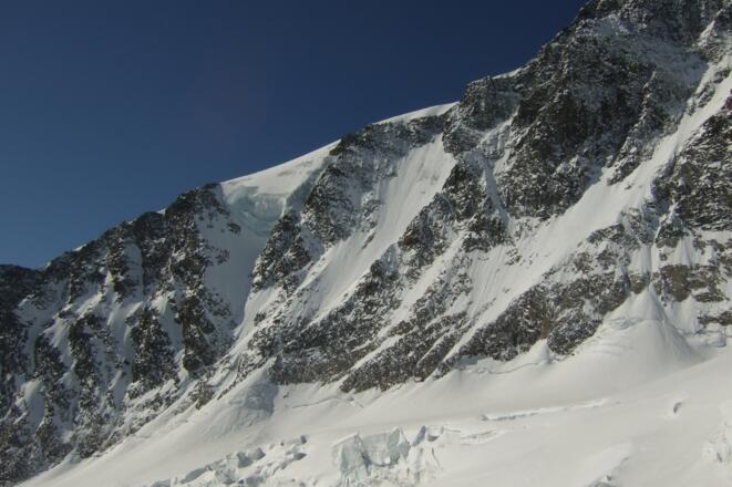 Die ersten Einblicke in die Nordwand tun sich auf...