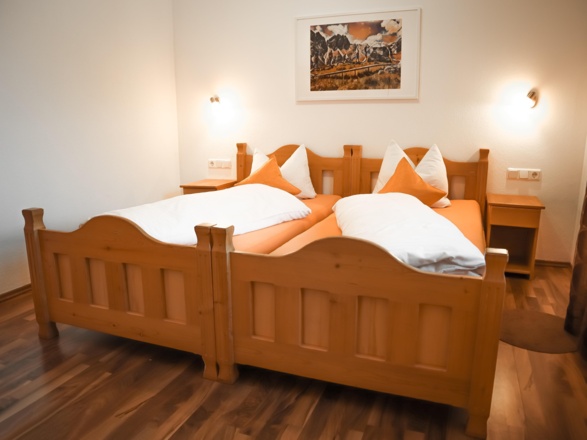 Schlafzimmer Orange