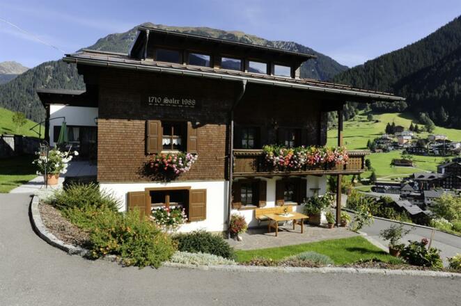 Hausansicht Sommer