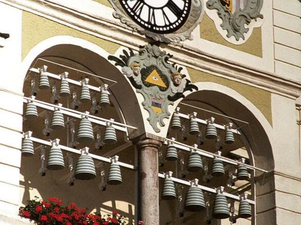 Glockenspiel im Gmundner Rathaus