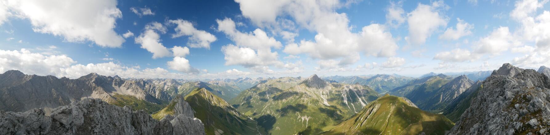 Panoramablick auf dem Maldongrat