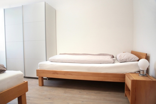 2. Schlafzimmer
