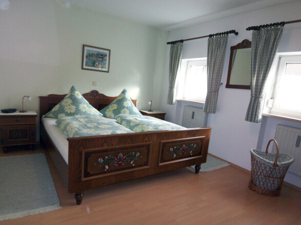 Ferienwohnung Alte Hofmark Kelli (Bad Birnbach)