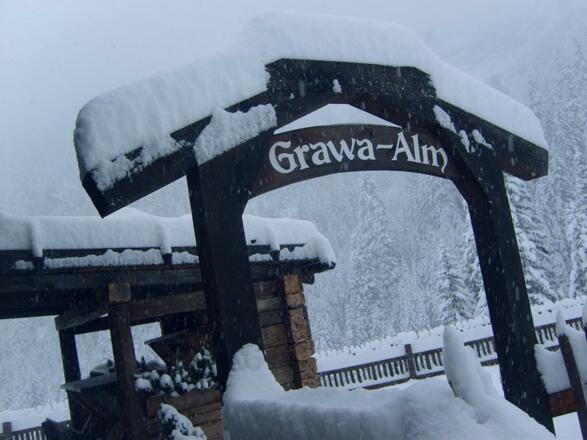 Grawa Alm Terrassen Schild