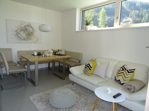 Wohn- und Essbereich