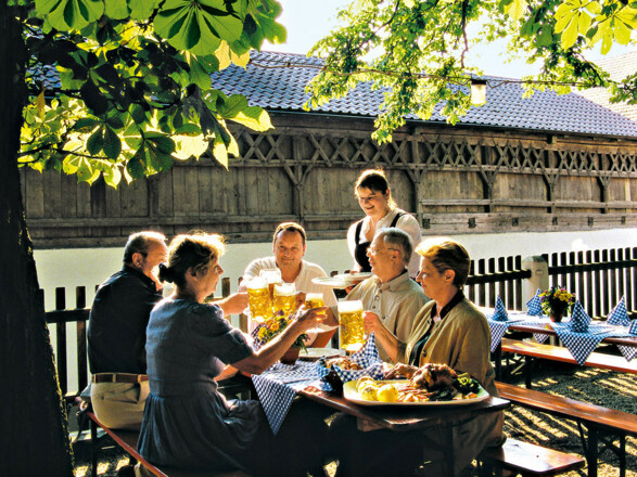 Dr. Hofer´s Ferienwohnung (Bad Birnbach)