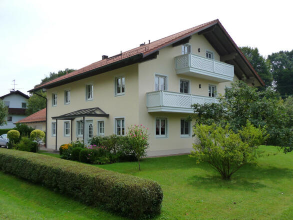 Ferienwohnungen Eigner Elfriede (Bad Birnbach)