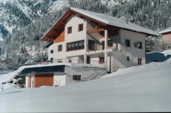 Haus im Winter