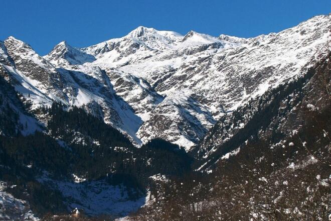 Vom Ridnauner Talboden auf 1360 m Meereshöhe  zur Spitze des Wilden Freiger auf 3418 m