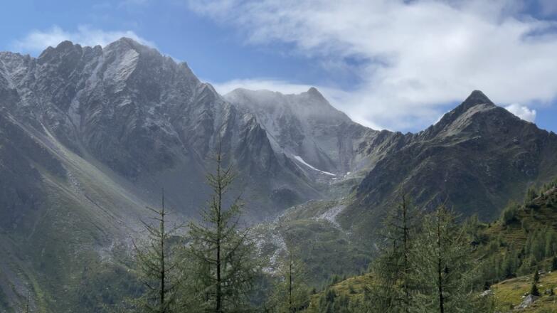 Schnee auf dem großen Grakofel im August