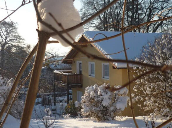 Hausansicht Winter