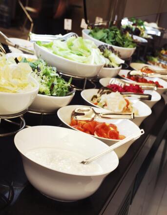 Abendessen (Salatbuffet)