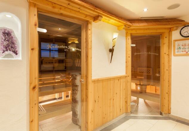 Kräuter- und finnische Sauna