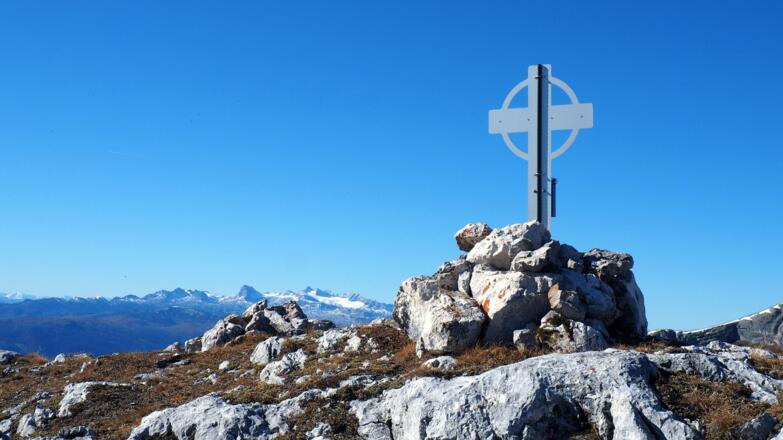 Grubstein 2036m mit Dachstein