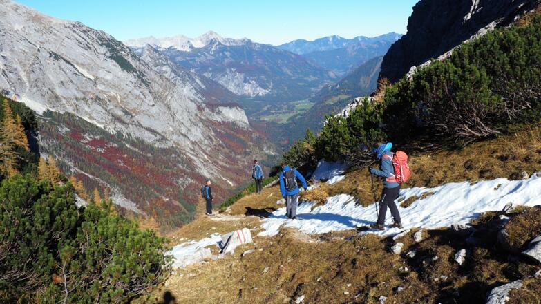 Abstieg vom Salzsteigjoch 1733m