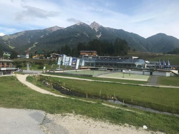 Sport- u Kongresszentrum Seefeld i T
