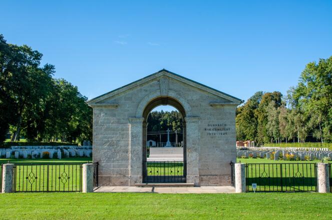 war cemetery duernbach 1