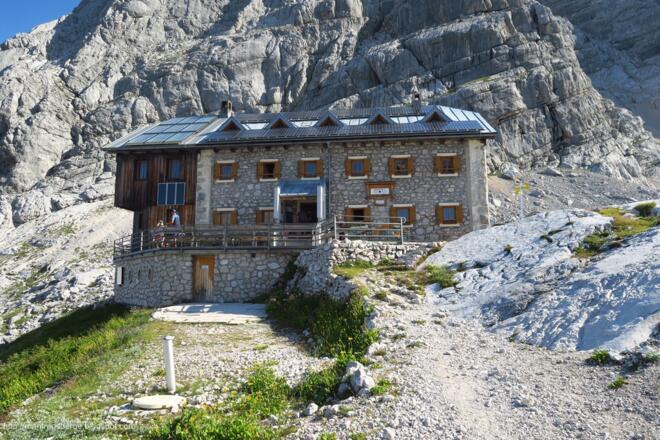 Adamekhütte