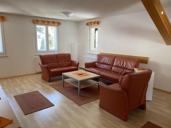 Wohnzimmer/ Stube DG