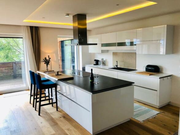 d60e62a2-6474-4f8f-8619-7458046df10f